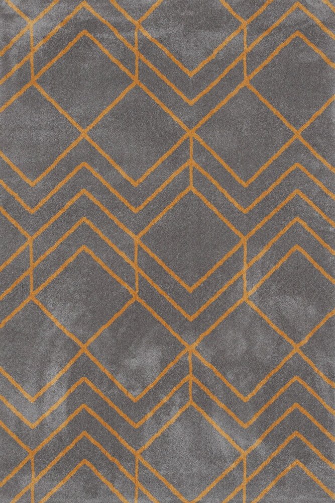 Sintelon tepih Creative 74GYG Sintelon tepih Creative 74 GYG u tamnosivoj boji sa žutim geometrijskim linijama, ultra soft touch mikrofiber, 11 mm.